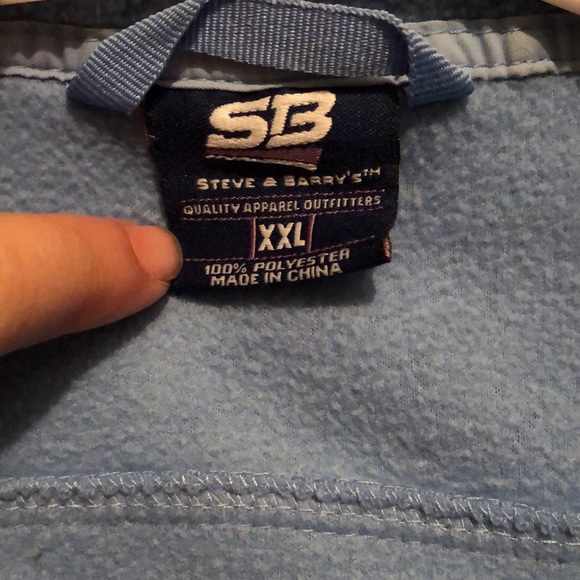 Lightweight Fleece Jacket - Picture 3 of 4